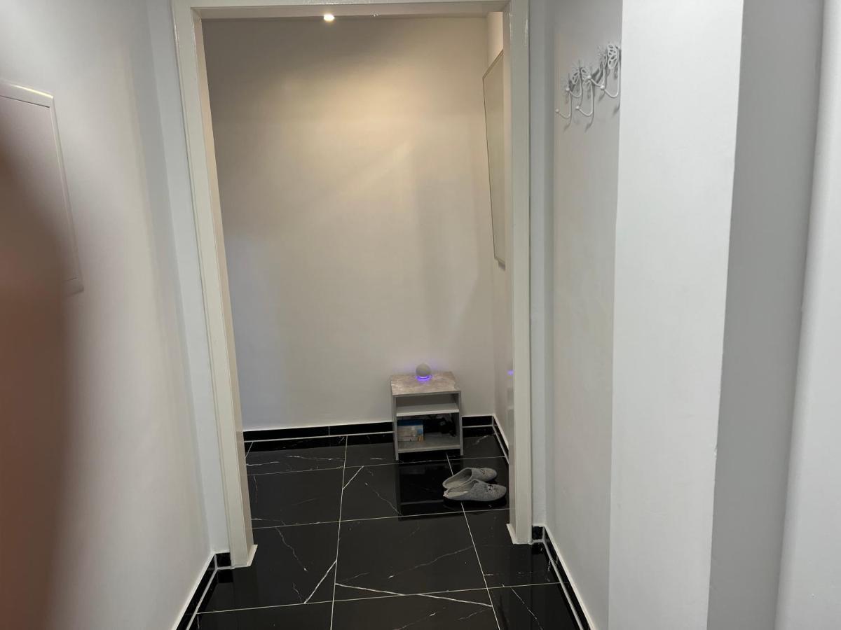 Wunderschoene Ferienwohnung In Solingen-Mitte エクステリア 写真